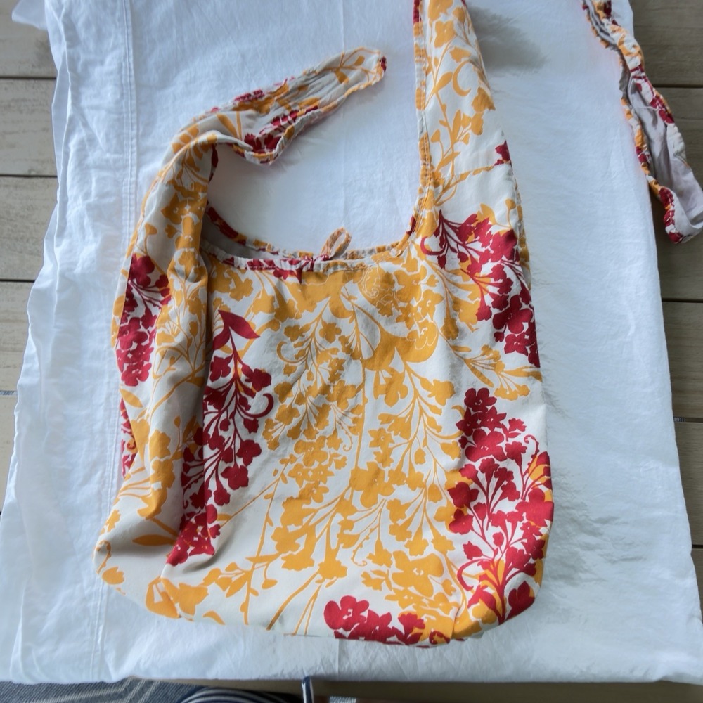 Old Navy cloth over-the-shoulder tie bag -flower - Boho - Farmers Market